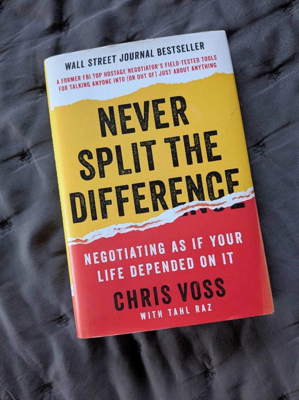 NWT Never Split The Difference By Chris Voss
